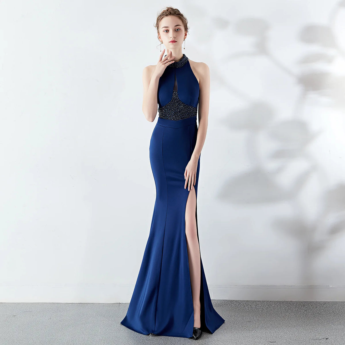8637# Bridal Toasting Fashion Long Red Fishtail Halter Wedding Evening Dress