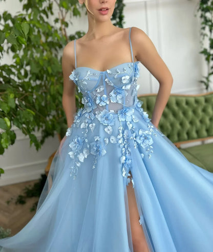 Elegant A-Line Beach Lace Appliques Blue Spaghetti Straps Wedding Dress Prom Evening Dress for Plus Size Women Formal Dress