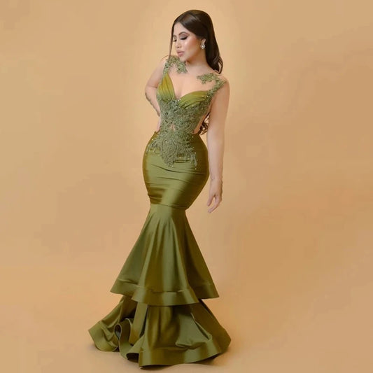 Customzied Tiered Ruffle Green Mermaid Floor Length Dinner Party Dresses with Fashion Appliques Satin Saudi Arabia Prom Gowns